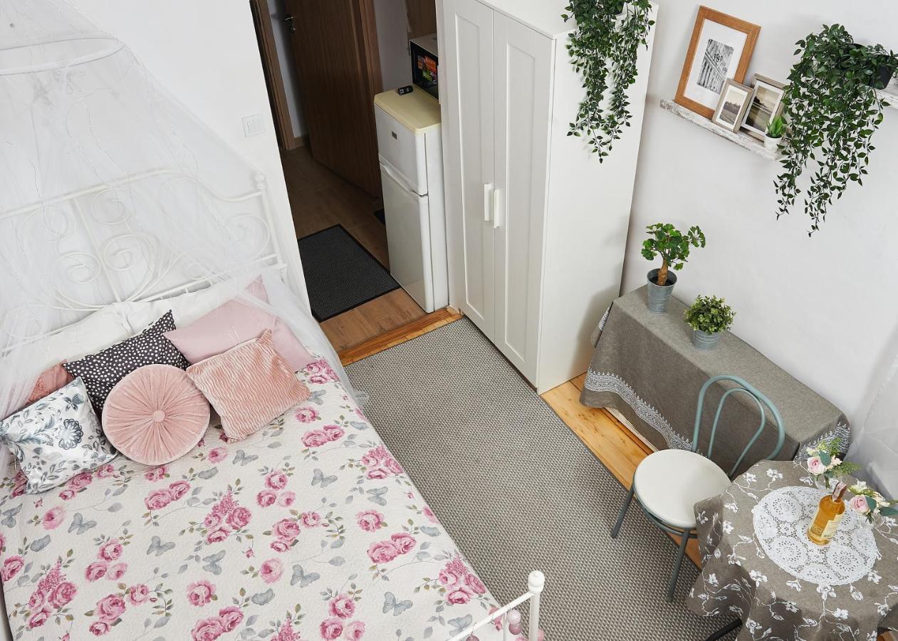 Aurora Kazimierz Apartment Krasków Dış mekan fotoğraf